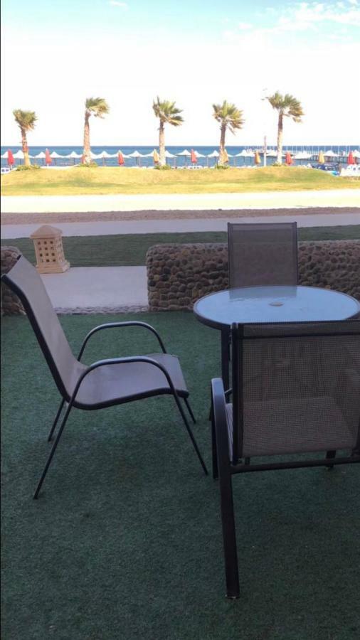 Chalet Porto South Beach - Beach Front Sea View Ain Sukhna Exterior foto